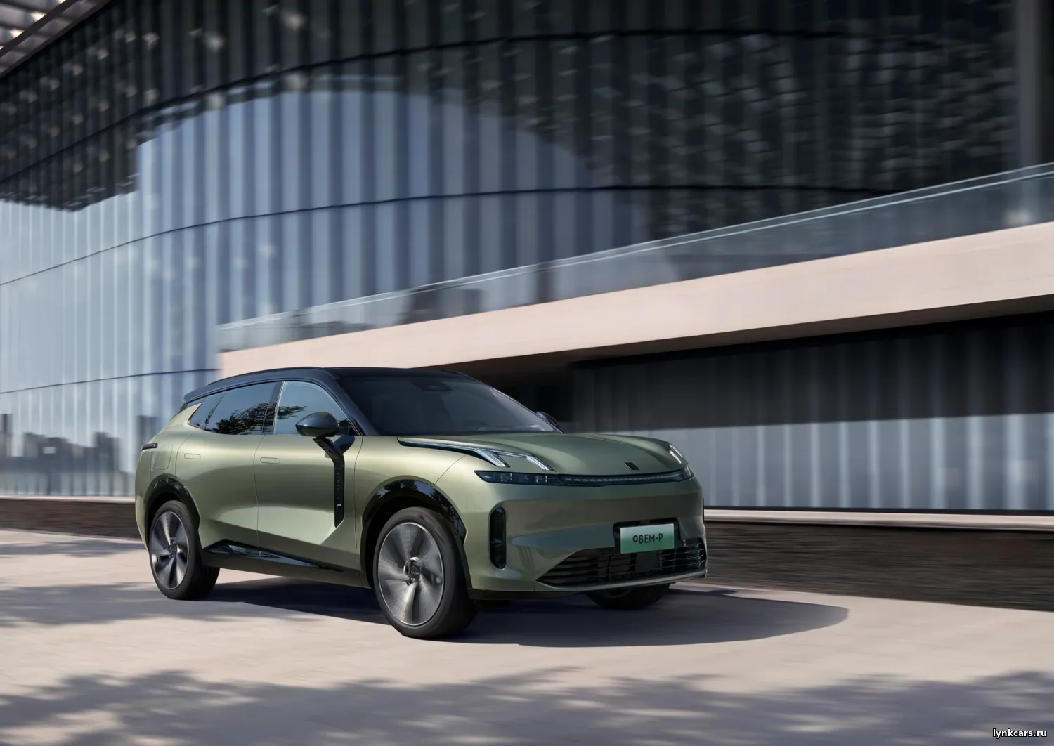 Lynk&Co 08 EM-P | Под заказ