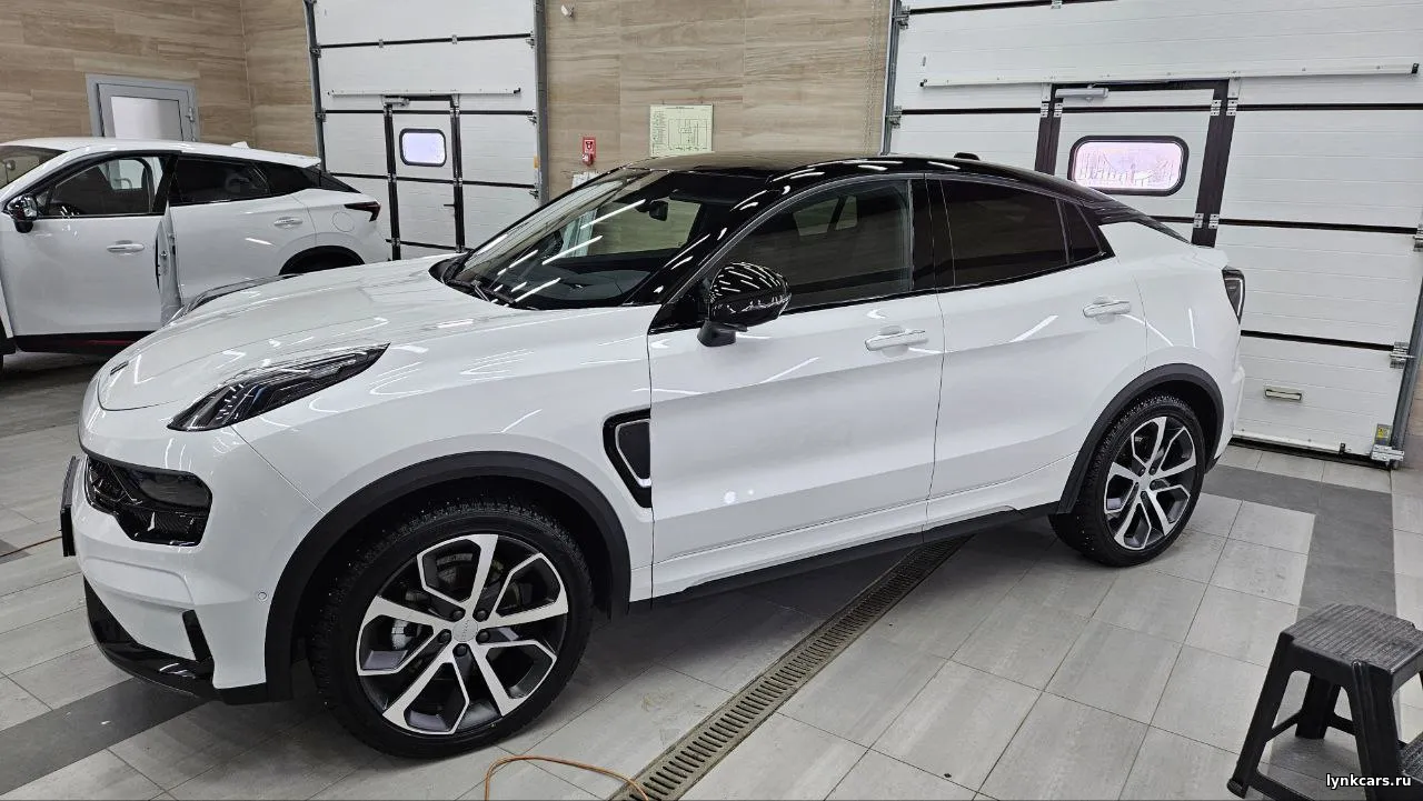 Lynk&Co 05 Halo 2023